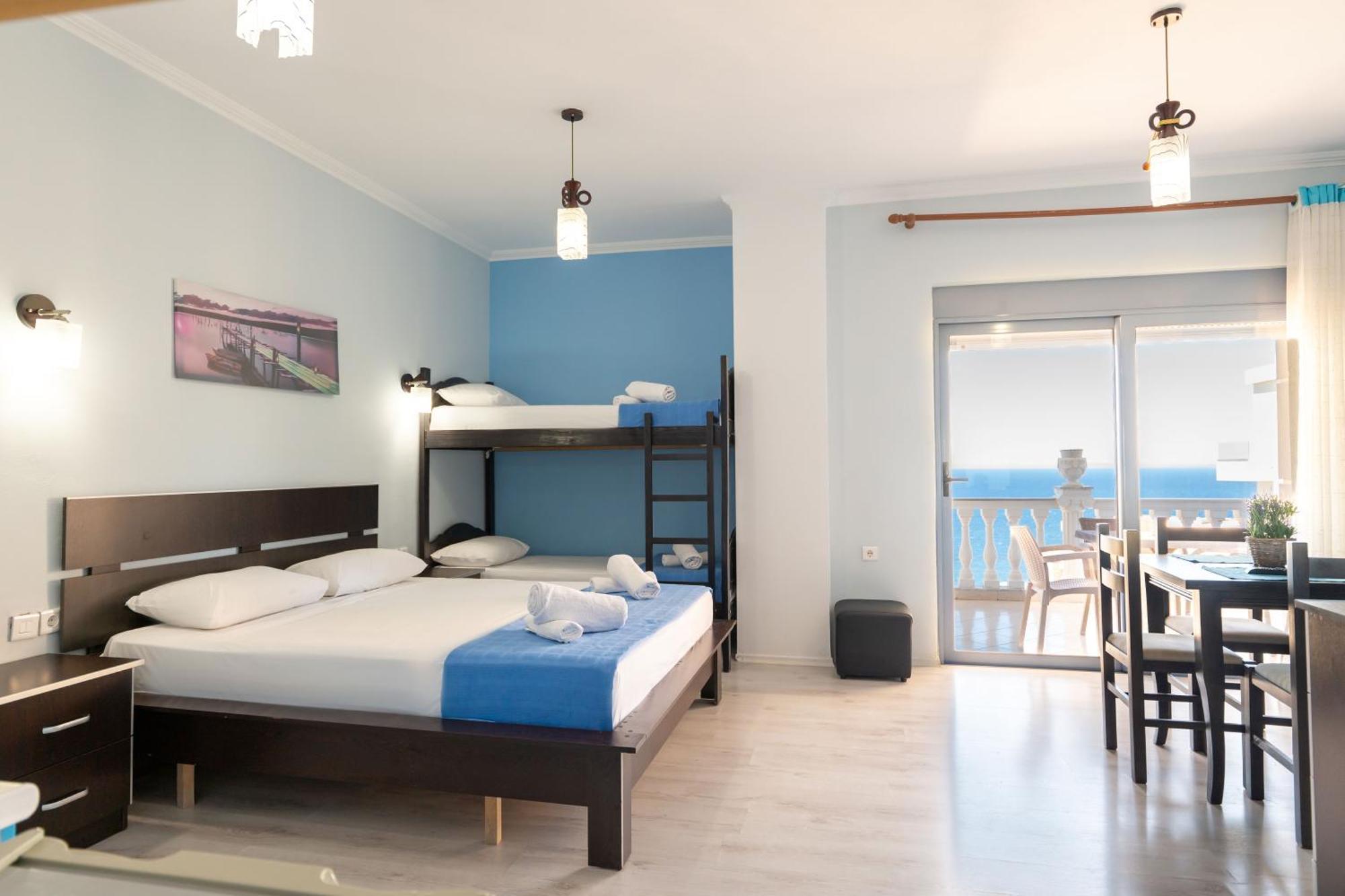 סרנדה Keos Hotel מראה חיצוני תמונה