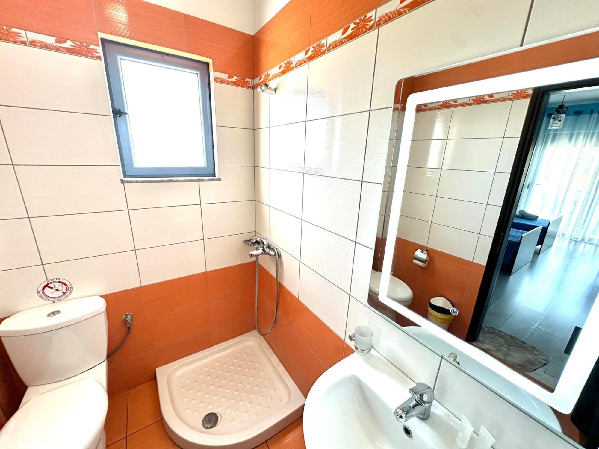 סרנדה Keos Hotel מראה חיצוני תמונה